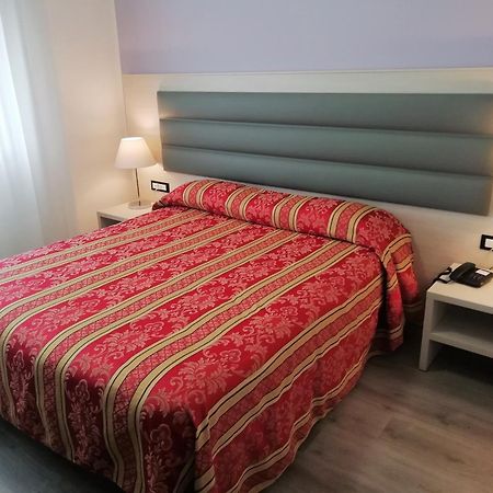 Hotel Kristall San Donà di Piave Dış mekan fotoğraf