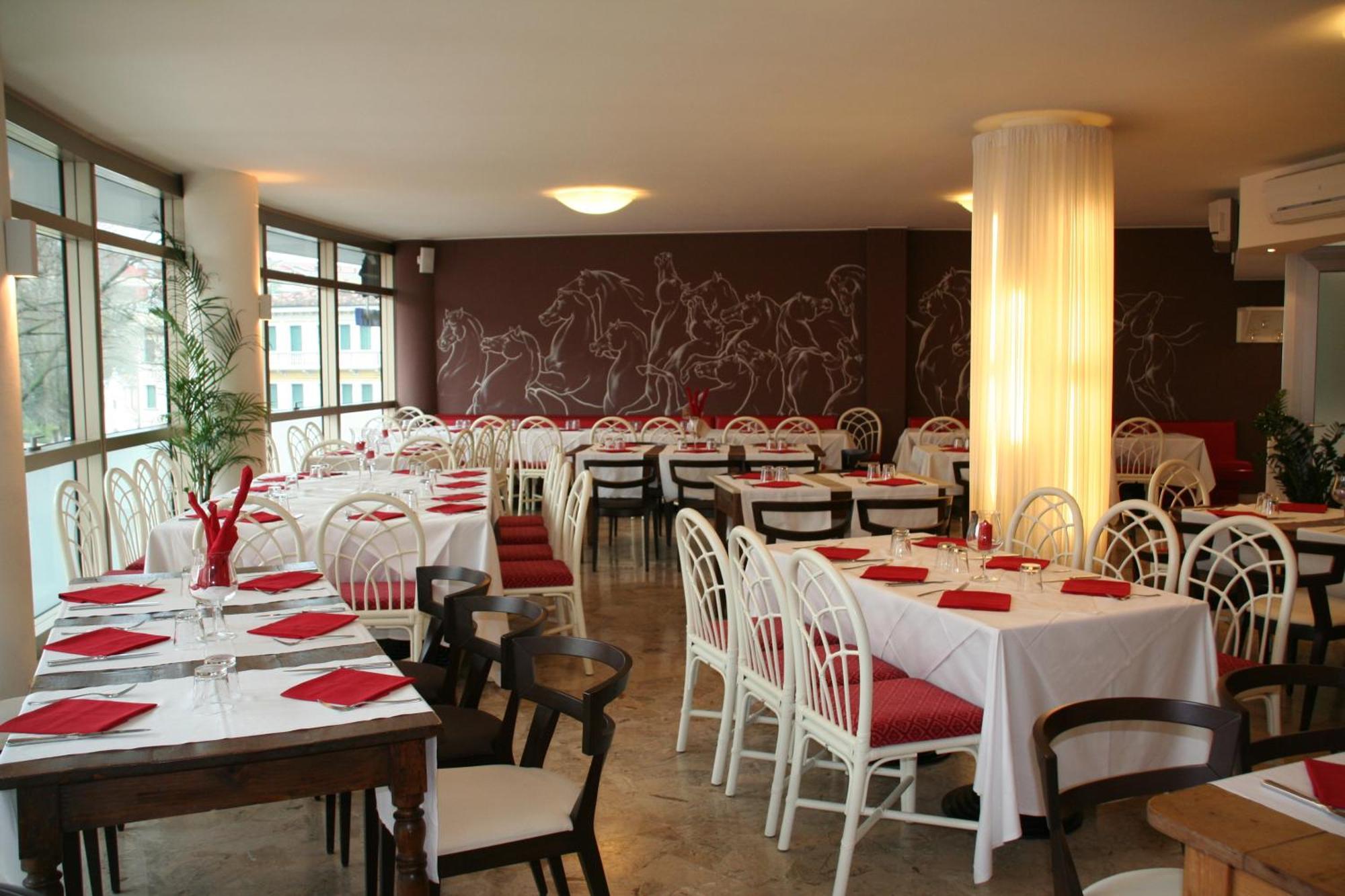 Hotel Kristall San Donà di Piave Dış mekan fotoğraf